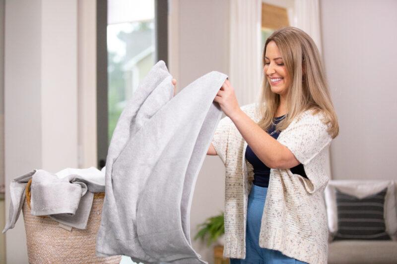 One tip for staying stress-free while selling a home is to keep your home tidy.